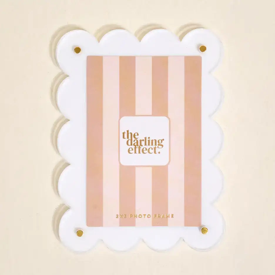 Rectangle Scalloped Acrylic Picture Frame-White