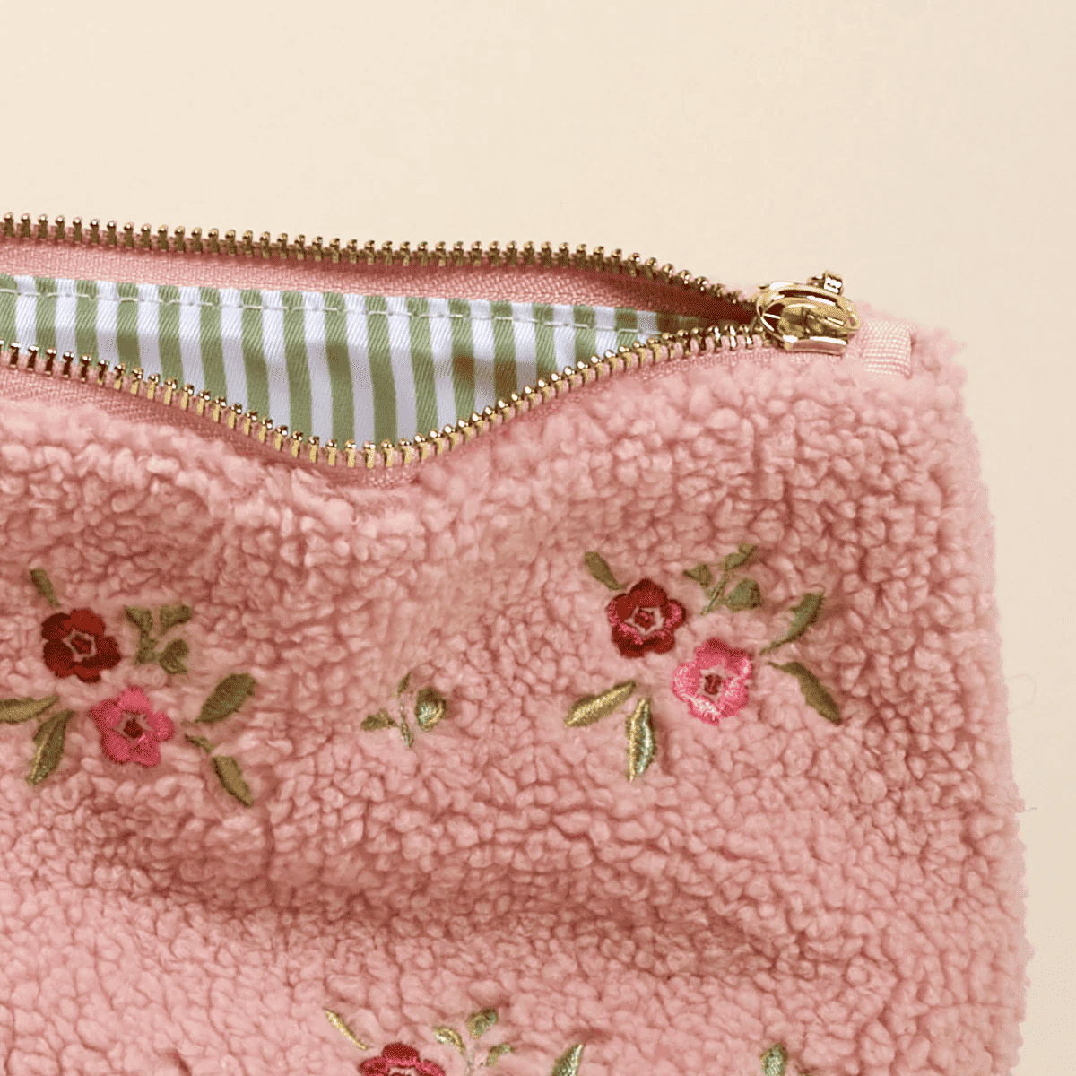 Teddy Pouch-Dainty Floral Pink
