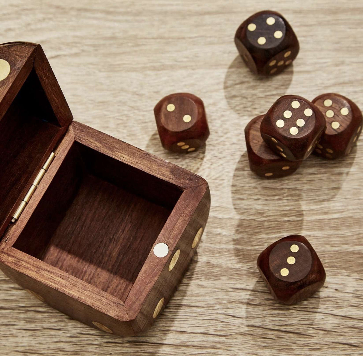Wood Crafted Dice Box with 6 Dice