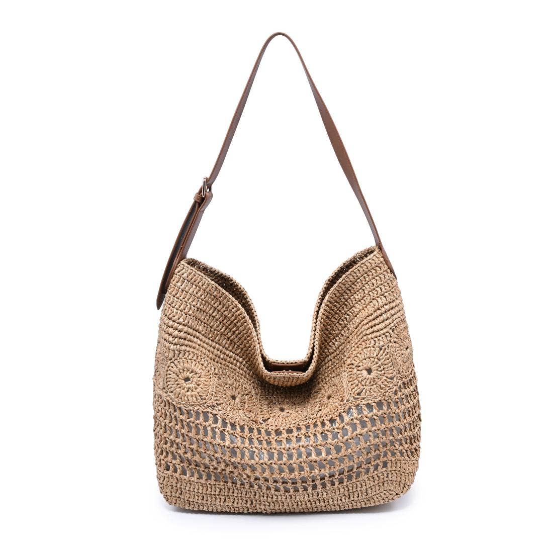 Kaitlyn Hobo
