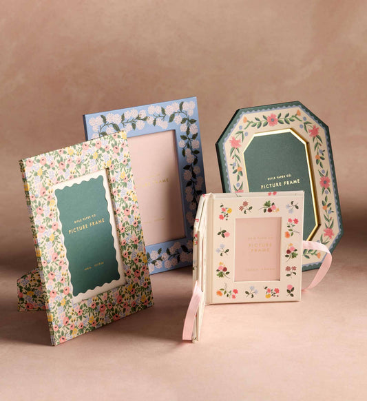 Ditsy Dahlia Folio Paper Wrapped Picture Frame
