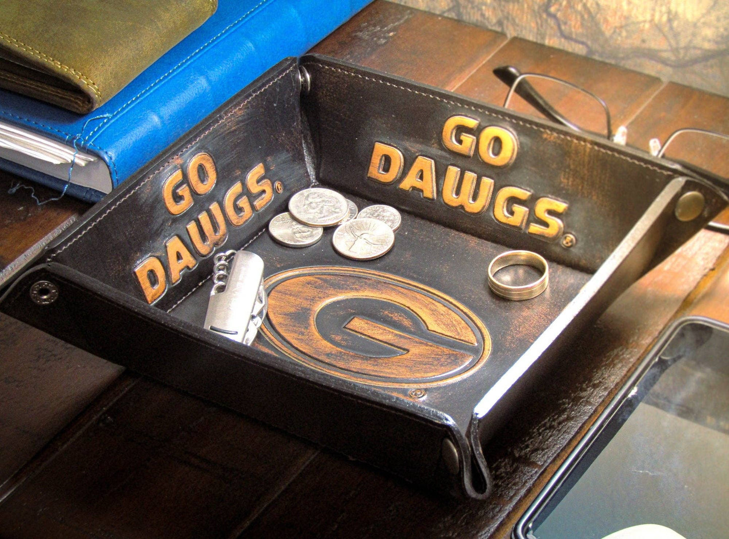 Georgia Bulldogs Men's Collegiate Leather Tray