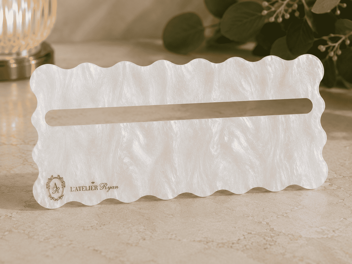 White Pearl Mahjong Line Reader with Gold