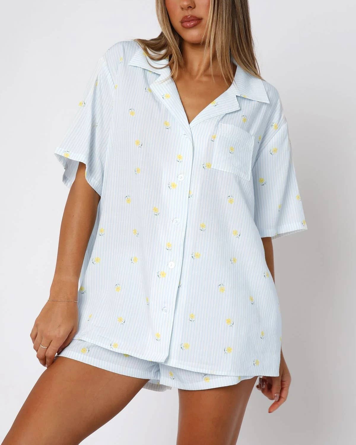 Meadow Stripe Sweetheart Print Pajama Set