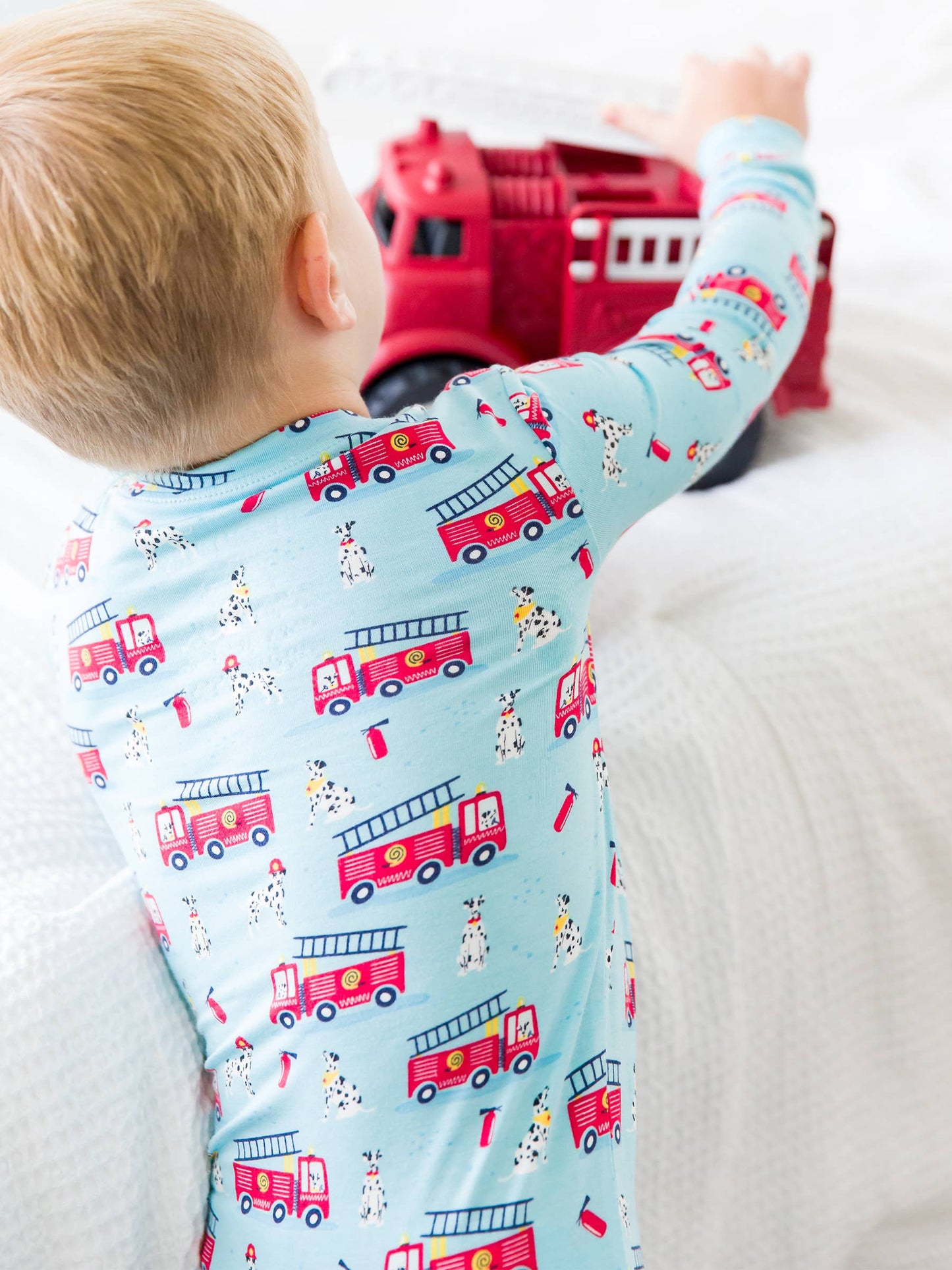 SoftSnooze™ Boys Bamboo Viscose Paws To The Rescue Long Sleeve Pajama Set