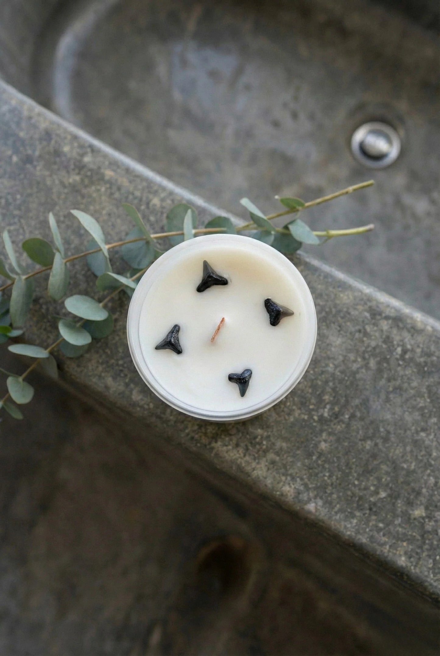 Maya Bleu Large Candle