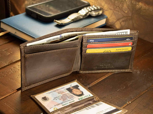 Georgia Bulldogs Men's Collegiate Bifold Leather Wallet